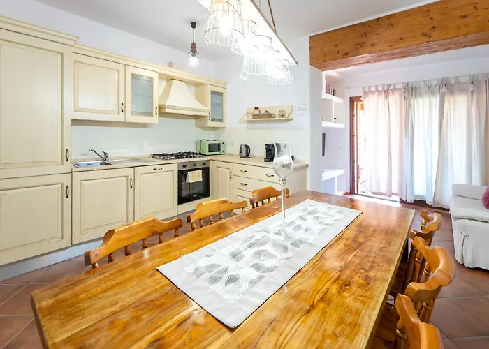 Bados Mare Apartment Olbia